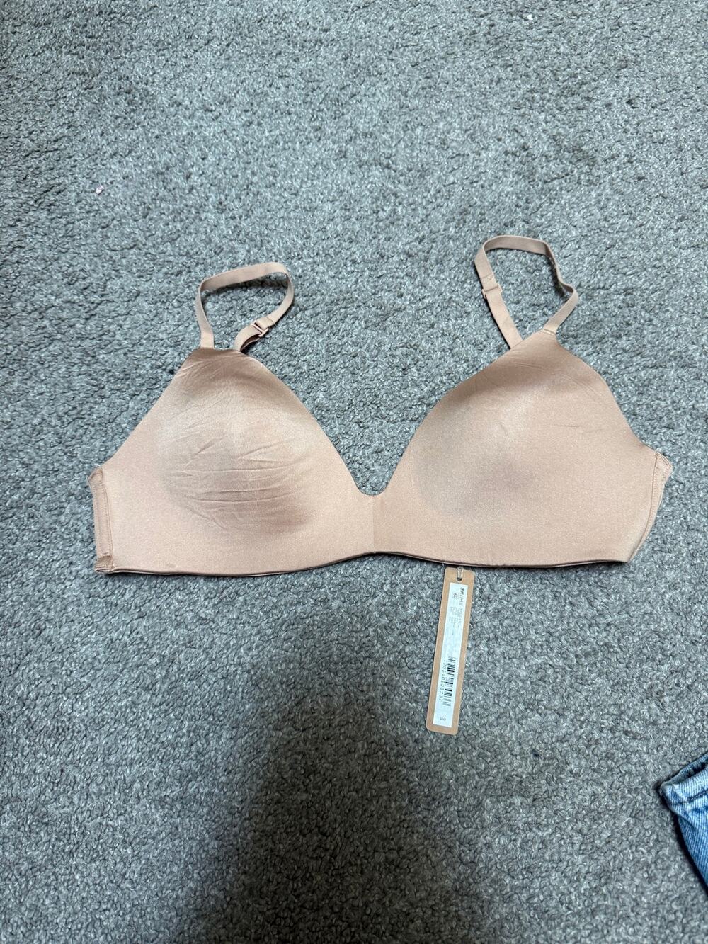 SKIMS Wireless Form T-Shirt Bra in Clay Size 36C - Size 36 C SKIMS Bra - NEW